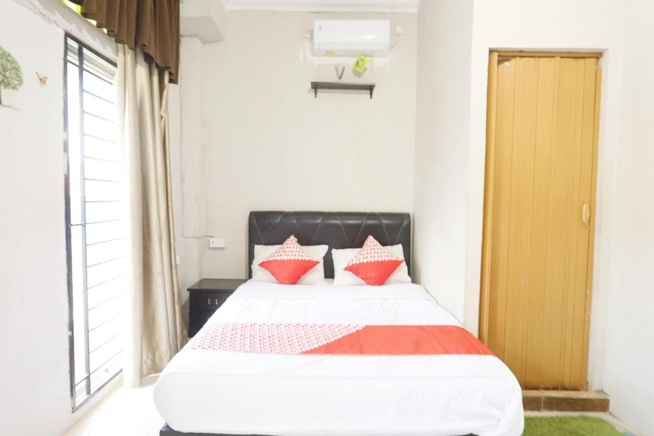 Oyo 92702 Minang Jaya Hotel Нагоя Екстериор снимка